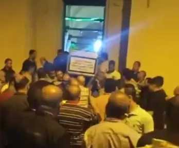 أنهى حياتها في ليلة العيد.. أهالي رشيد يشيعون جثمان محامية ضحية طليقها ويطالبون بالقصاص العادل