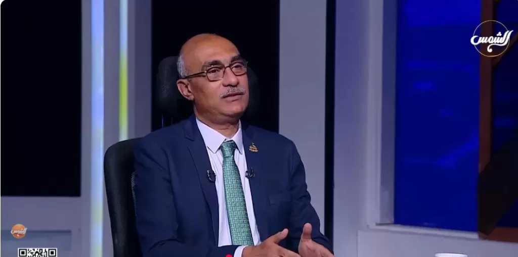 النائب إيهاب منصور يحسمها: يحق للمواطن التصالح على شقته منفردة حتى لو كان البرج بأكمله مخالفًا