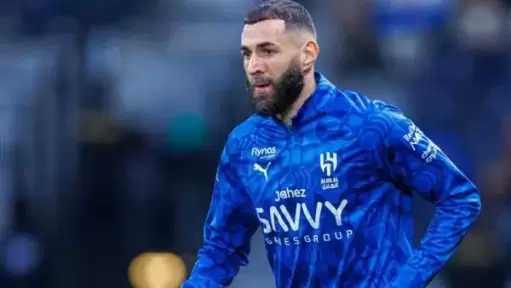 كريم بنزيما مطلوب في الشباب.. كاراسكو يترقب