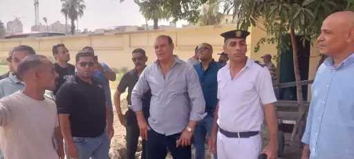 ”رئيس حي بولاق الدكرور يتابع ميدانيًا أعمال التطوير ورفع كفاءة الخدمات بمختلف قطاعات الحي”