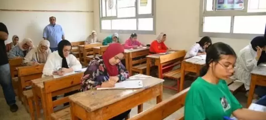 هل تم تحديد نسب النجاح مسبقًا؟ شائعات تثير الجدل في مدارس الجيزة  ​أثارت أنباء متداولة داخل الأوساط التعليمية بمحافظة الجيزة