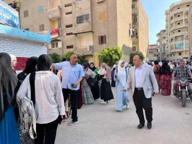 ارتياح بين طلاب الشهادة الإعدادية بالبحيرة.. العربي والتربية الدينية في مستوى الجميع وأسئلة مباشرة من المنهج