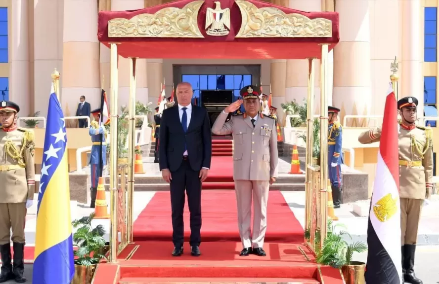 القوات المسلحة 