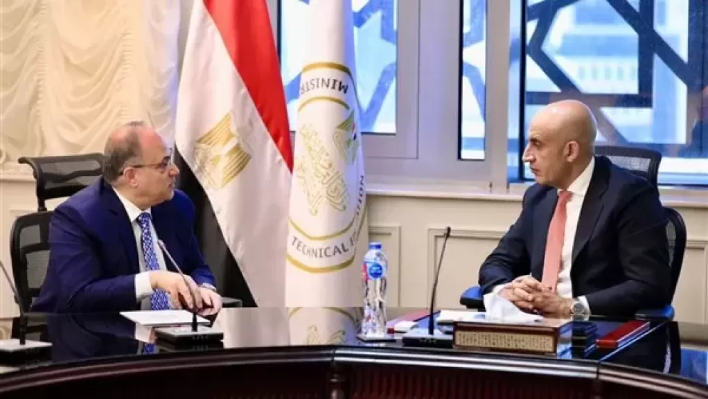 وزير التعليم ورئيس هيئة الدواء