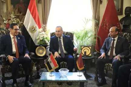 وزير التعليم العالي ورئيس جامعة القاهرة يشهدان الإعلان عن نتائج النسخة الثانية من مبادرة «قصري»