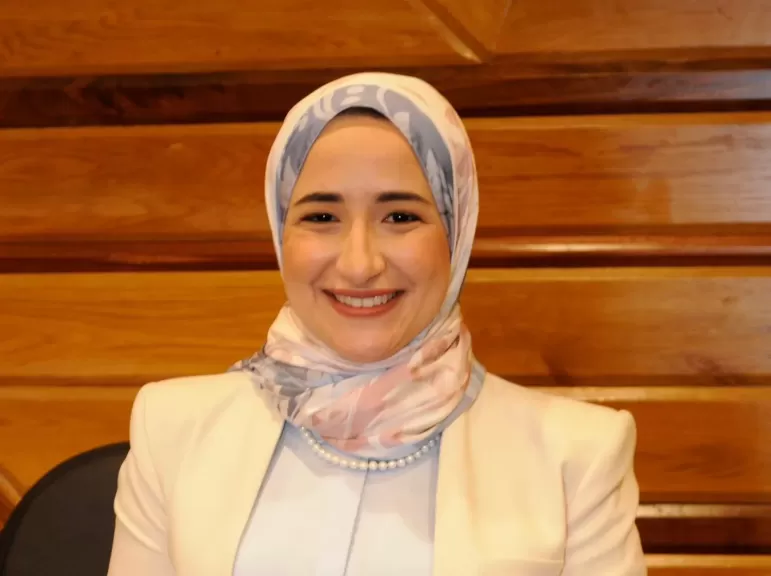 الدكتورة إيمان سليمان، عضو مجلس نقابة الأطباء