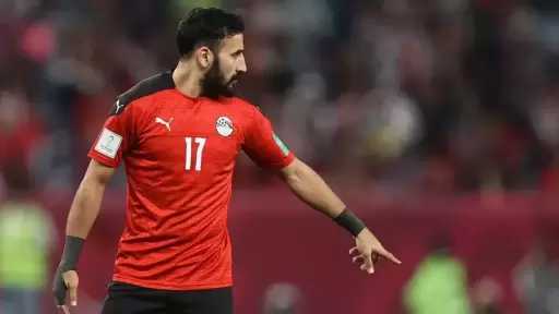منتخب مصر يحتج على إنذار مهند لاشين قبل مواجهة أستراليا بالمونديال