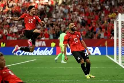 سر استبدال محمد صلاح المبكر وخطة حسام حسن السرية.. ناقد رياضي يفجر مفاجآت بعد التأهل المونديالي