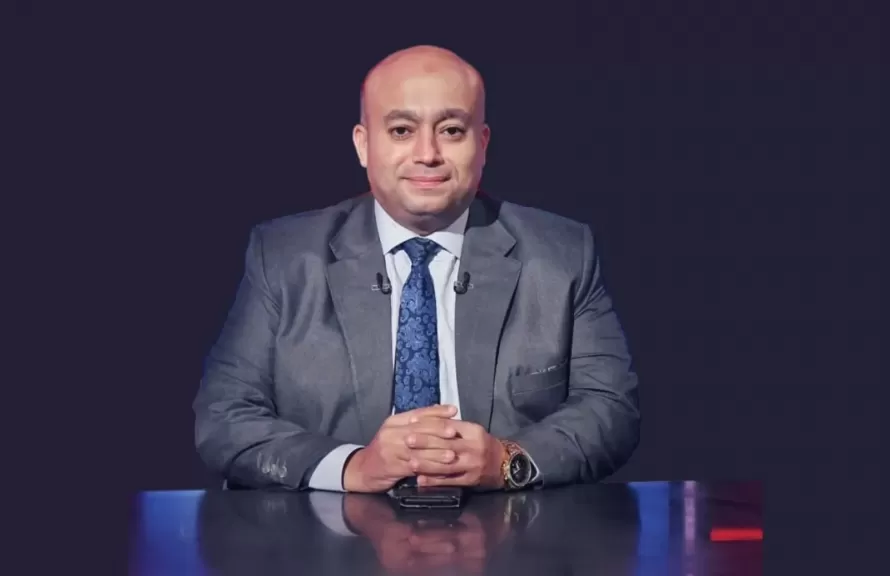 إسلام عوض المحلل السياسي 
