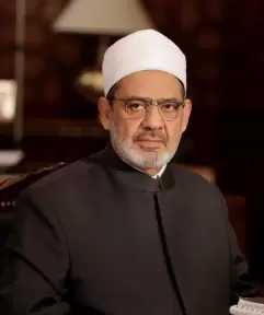 الأزهر يحذر من التعامل مع جهات تنتحل اسمه واسم الإمام الأكبر.. ويتخذ إجراءات قانونية