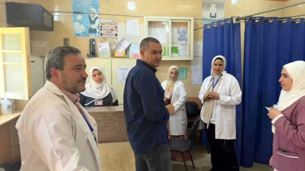 وكيل صحة البحيرة يتفقد مستشفى إدفينا المركزي ويؤكد: تقديم أفضل خدمة للمرضى أولوية