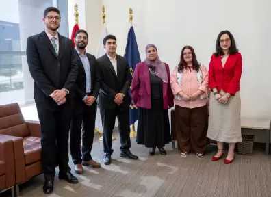 ثلاثة طلاب بجامعة مصر للمعلوماتية يطورون بوابة ذكية لإدارة عمليات التوظيف باستخدام الذكاء الاصطناعي