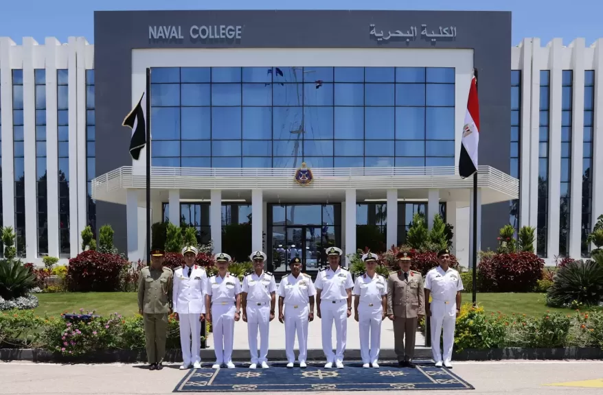 القوات الجويه 