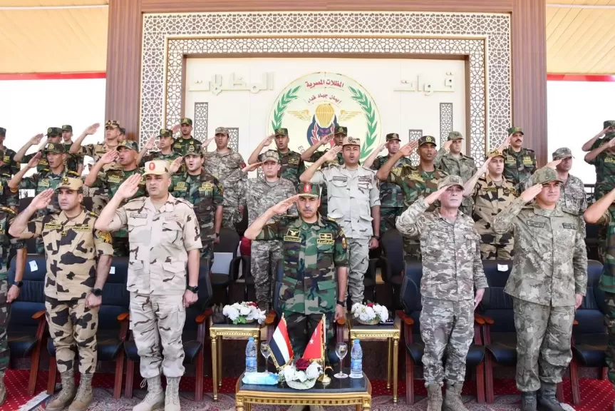 القوات الجويه 
