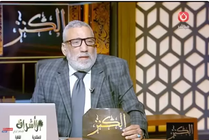 الإعلامي أشرف محمود