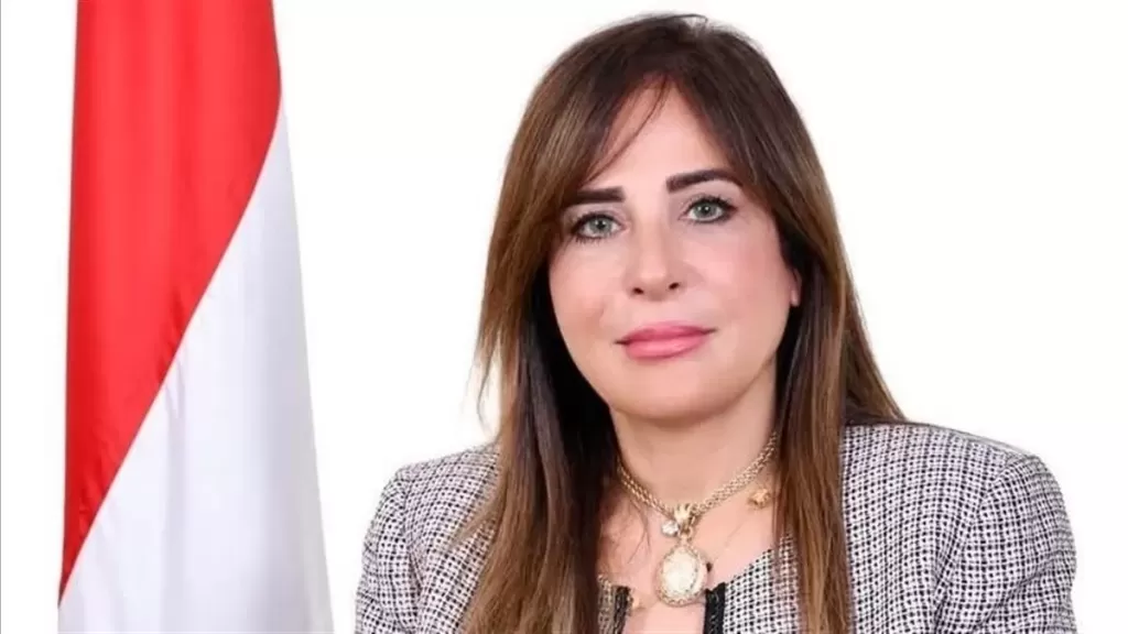 وزيرة الإسكان