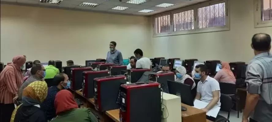 لسه الفرصة قدامك.. قائمة كليات تقبل من 70% ضمن تنسيق الجامعات
