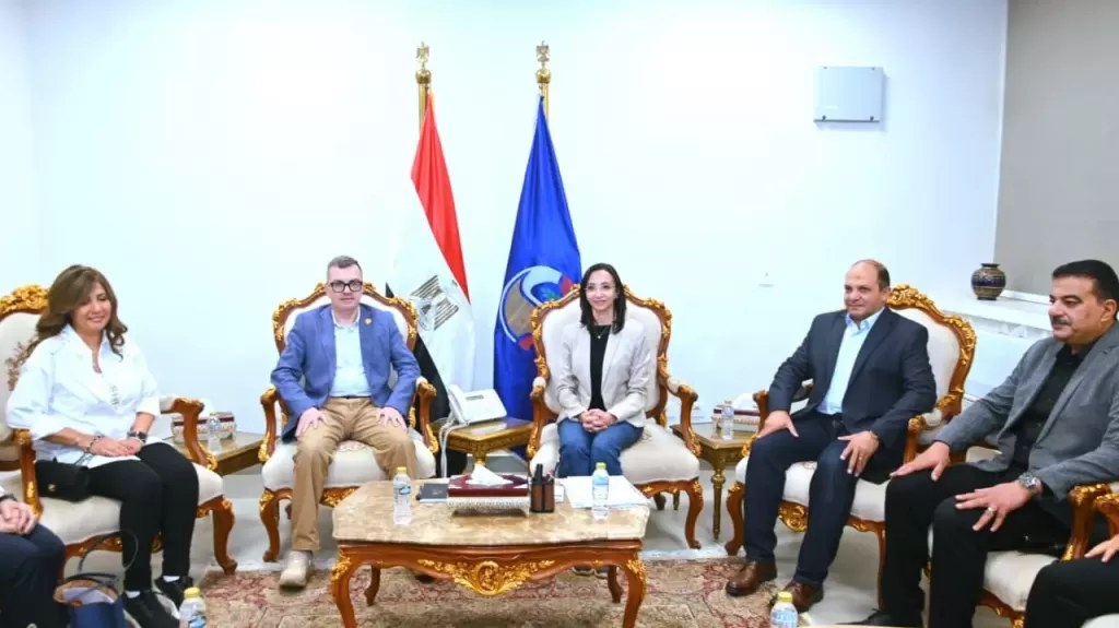 جانب من المتابعة 