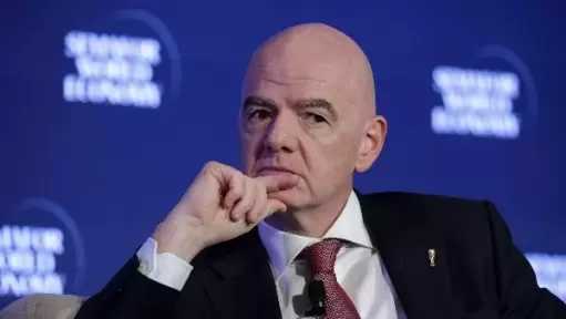اجتماع طارئ في الرباط .. إنفانتينو يستدعي كبار مسؤولي فيفا وسط أزمة تهدد مستقبله