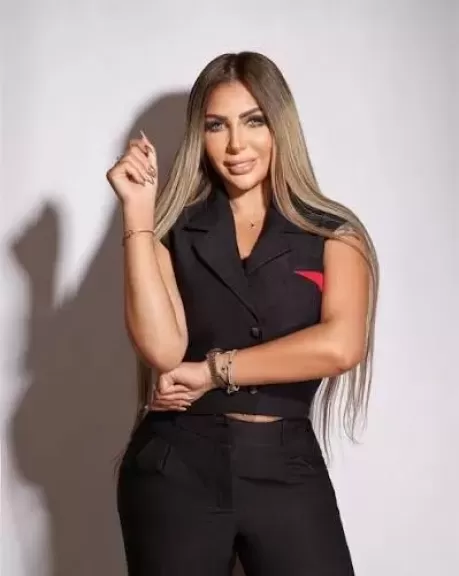 سارة خليفة