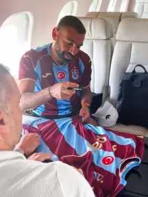 محمد صلاح يجتاز الكشف الطبي في طرابزون سبور تمهيدًا للإعلان الرسمي عن الصفقة