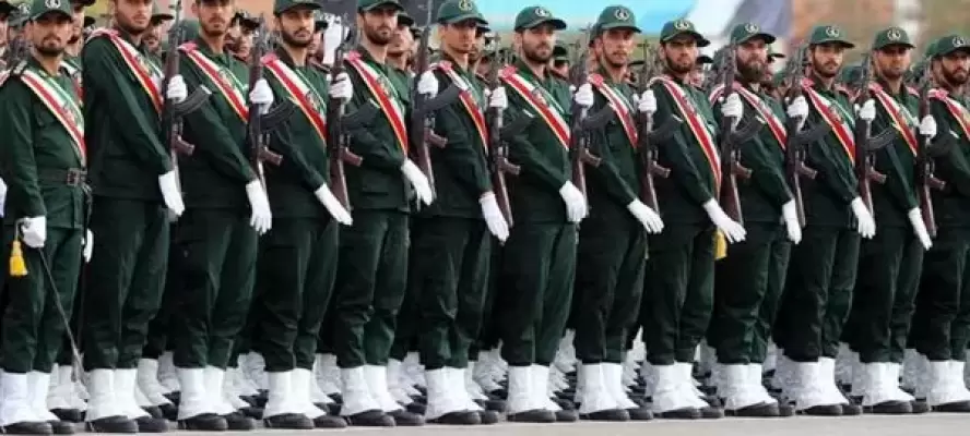 واشنطن ترفع عقوبات عن 3 كيانات مرتبطة بالحرس الثوري الإيراني
