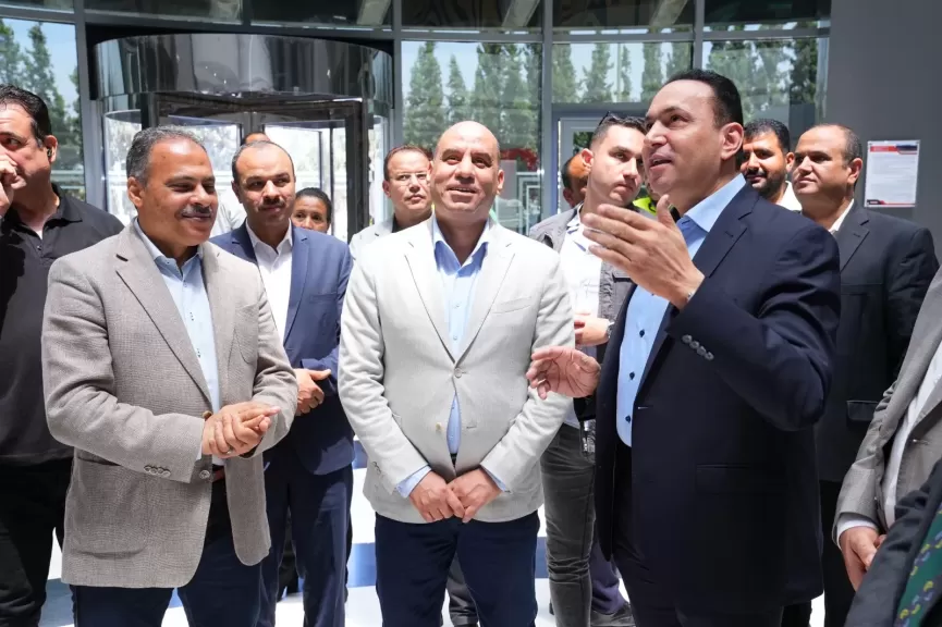 وزير العمل يزور مجموعة أمان لنظم الامان