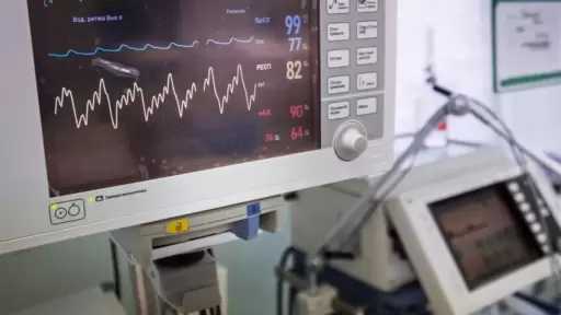 أسباب تسارع شيخوخة القلب.. كبير أطباء القلب يحذر من إهمال الأمراض المزمنة