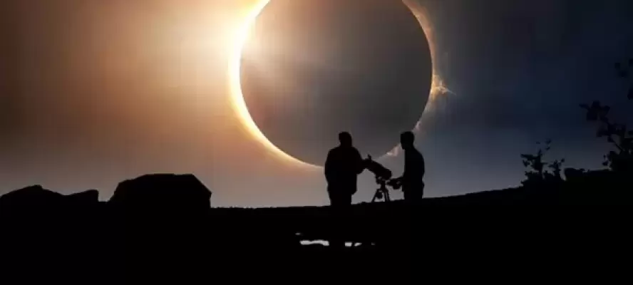 كسوف كلي للشمس الأربعاء المقبل..أماكن رؤية الكسوف