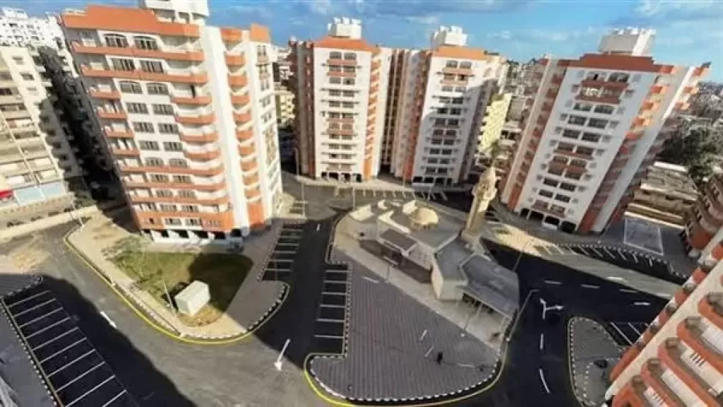 شقق الإسكان