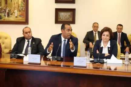 رأفت هندي: لن نسمح بأي مخالفة لقواعد تسجيل وتفعيل الخطوط.. والتوسع في التحقق البيومتري لحماية المواطنين
