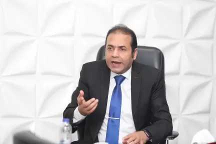 ايهاب سعيد: الهوية الرقمية وبصمة الوجه.. وربط البيانات الحكومية لضبط سوق المحمول