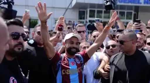 محمد صلاح يترقب الظهور الأول مع طرابزون سبور في افتتاح الدوري التركي