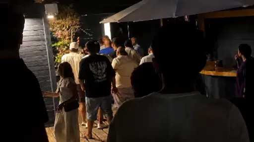 خناقة في الساحل الشمالي تجمع زوجة حسام حسن وأولاده.. والشرطة تتدخل لاحتواء الموقف