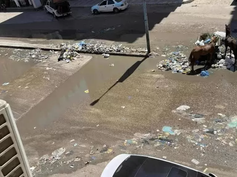 تسرب مخلفات سائلة