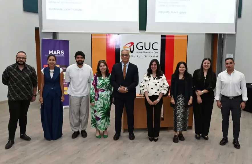 الجامعة الألمانية بالقاهرة تفتح آفاق المستقبل لطلاب الصيدلة عبر قصص نجاح خريجيها
