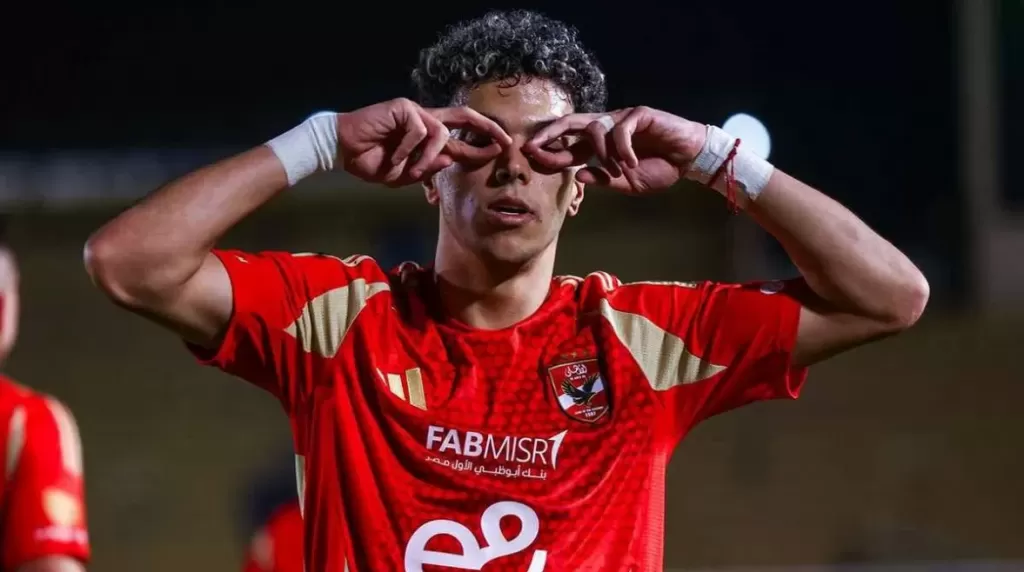  إمام عاشور 