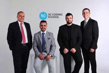 شركة ”3C Coding School” المصرية تغلق جولة استثمارية بقيمة 3 ملايين دولار بقيادة ”MRG Economic Group” للتوسع إقليميًا وتطوير منصة تعليمية مدعومة بالذكاء الاصطناعي
