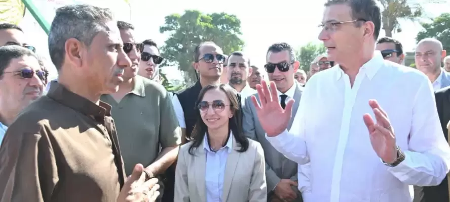 في عيد الفلاح الـ74.. جولة ميدانية لوزير الزراعة ومحافظ البحيرة داخل حقول ومشروعات أبو المطامير