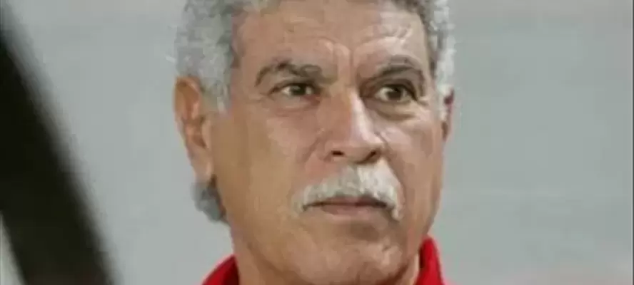 روليكس و150 ألف جنيه.. حسن شحاتة يتهم زوجته بالاستيلاء على ممتلكاته