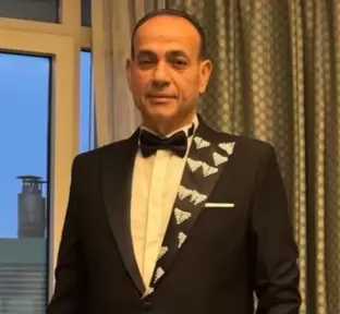 محامي هشام توشكي يتهم سيدة بالابتزاز والتشهير ويطالب بتعويض مدني قدره 100 ألف وواحد جنيه