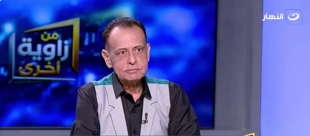 الفنان محمد غنيم، أستاذ الجهاز الهضمي المتفرغ بكلية طب القصر العيني