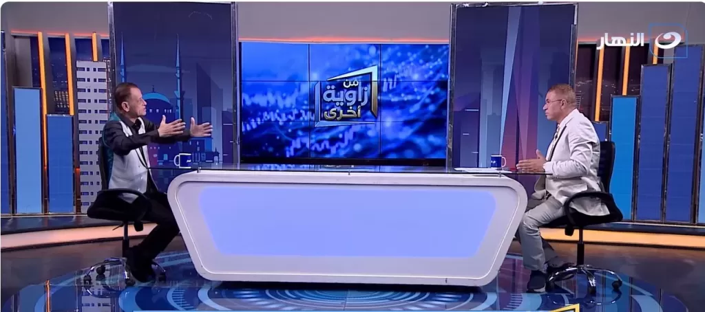 الفنان محمد غنيم، أستاذ الجهاز الهضمي المتفرغ بكلية طب القصر العيني