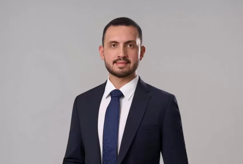 باهر فيليب، الخبير السياحي