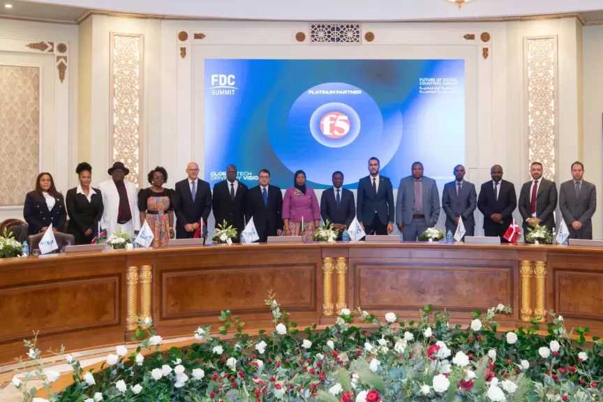 بمشاركة ممثلي 11 بعثة دبلوماسية أفريقية وبرئاسة مساعد وزير الخارجية للشؤون الأفريقية FDC Summit تمهّد لإعداد وثيقة القاهرة للثقة والتكامل الرقمي الأفريقي