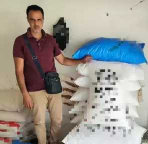 ضبط 6 أطنان من سماد الكبريت مجهول المصدر بالبحيرة