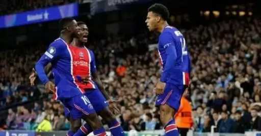 باريس سان جيرمان يهزم مانشستر سيتي 4-2 في قمة دوري الأبطال