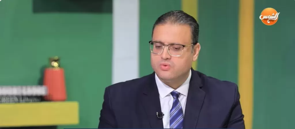 الكاتب الصحفي عبد الهادي عباس