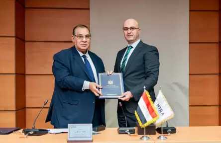 الجهاز القومي لتنظيم الاتصالات يحصد جائزة دولية للريادة في تطوير البنية التحتية الرقمية وتعزيز أمن الشبكات وحماية الأطفال على الإنترنت