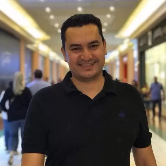 الدكتور سامح عبد اللطيف 
